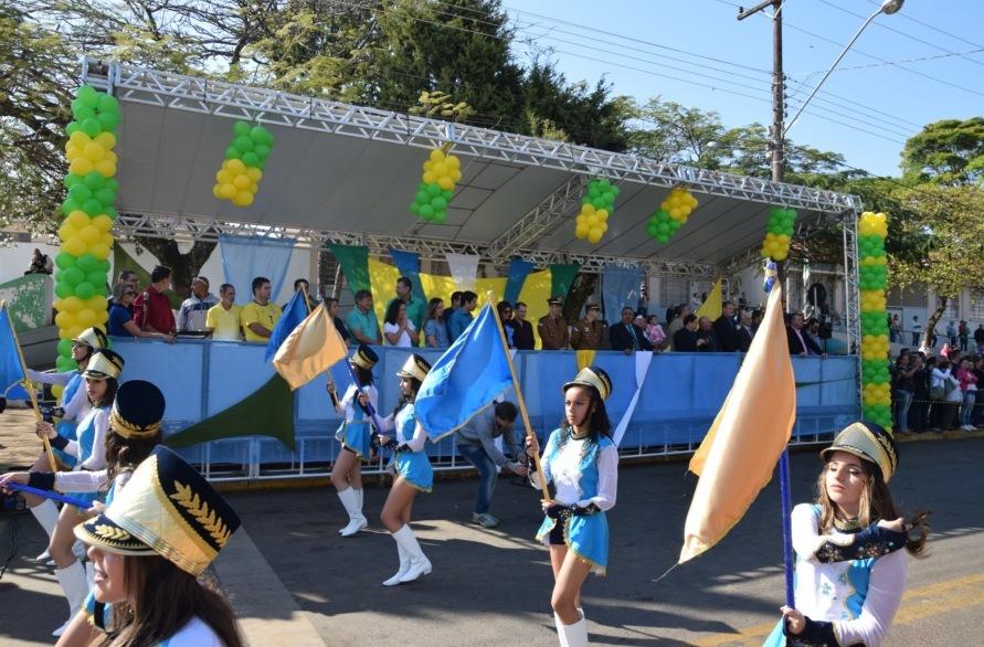Com desfile cívico, W. Braz consolida  construção de calendário cultural