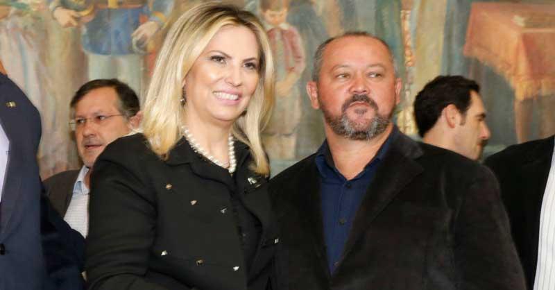 Prefeito consegue recursos para aquisição de van para Secretaria de Saúde
