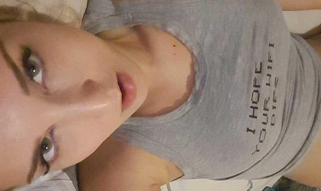 Pietra Príncipe dispensa lingerie em foto provocante nas redes