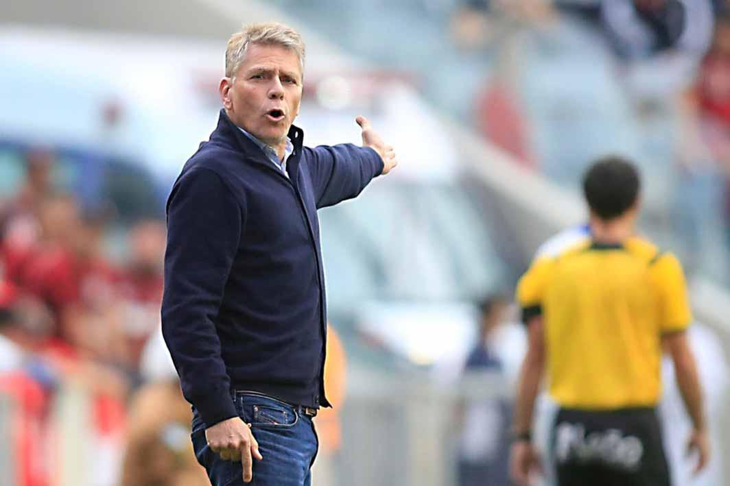Sai de cena o treinador, entra o gestor: Autuori inicia nova função no Atlético-PR