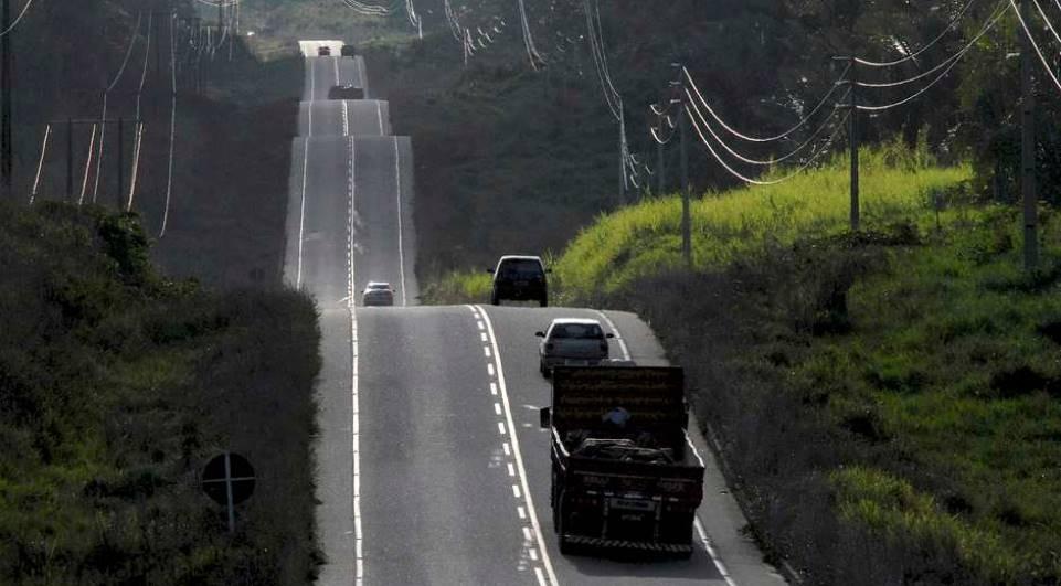 Bolsonaro diz que vai cancelar pedidos de novos radares em rodovias federais