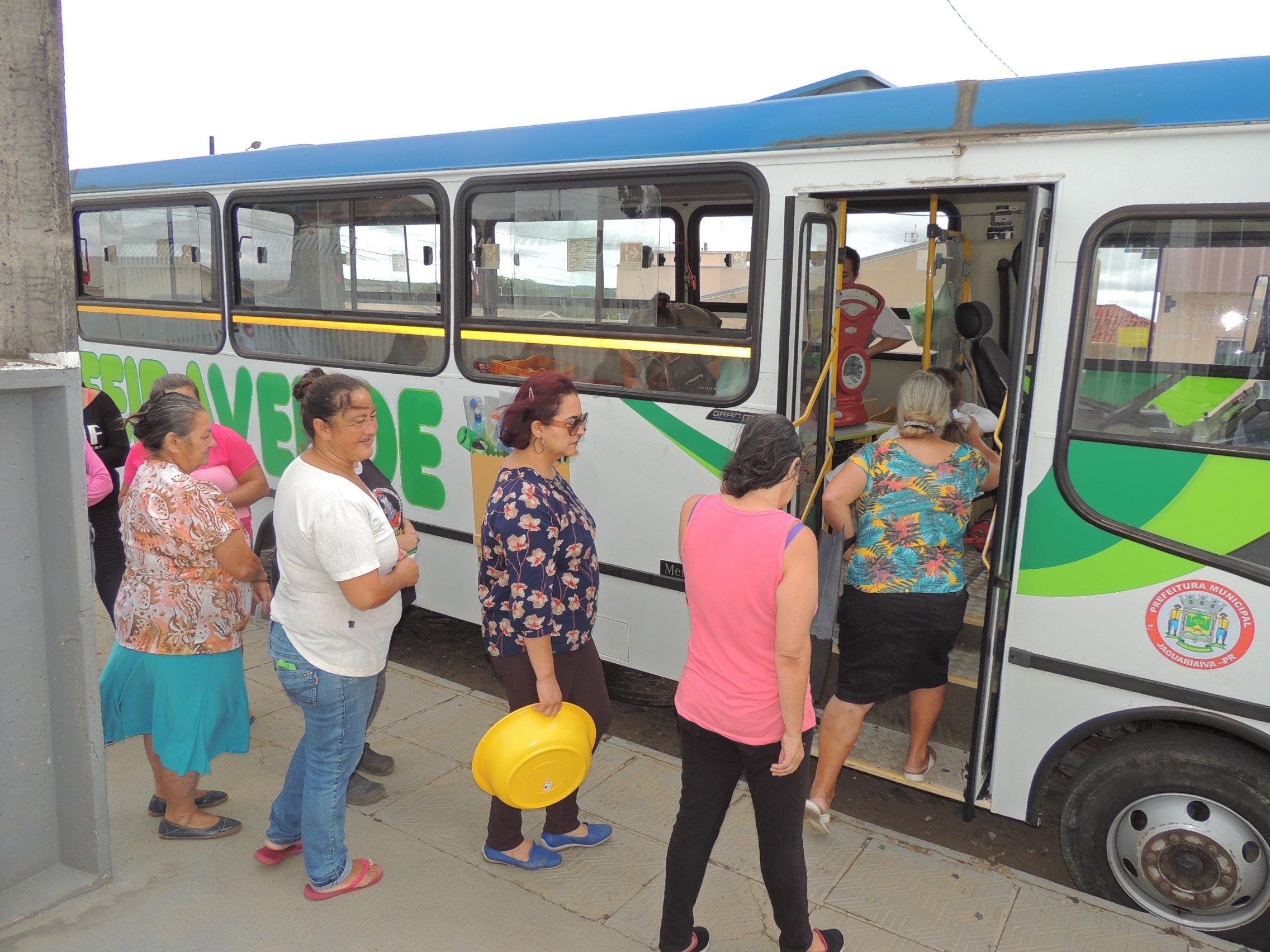 Programa Feira Verde promove reciclagem e acesso a mais de uma tonelada de alimentos saudáveis