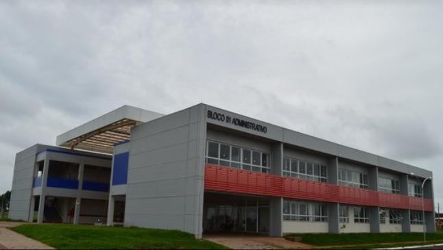 Aluno é ouvido pela Polícia após fazer ameaças contra escola em rede social