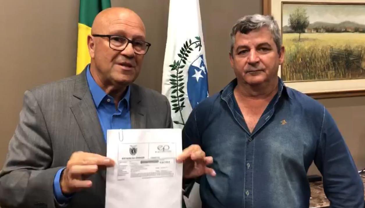 Deputado reforça pedido de recape asfáltico entre Abatiá e Bandeirantes