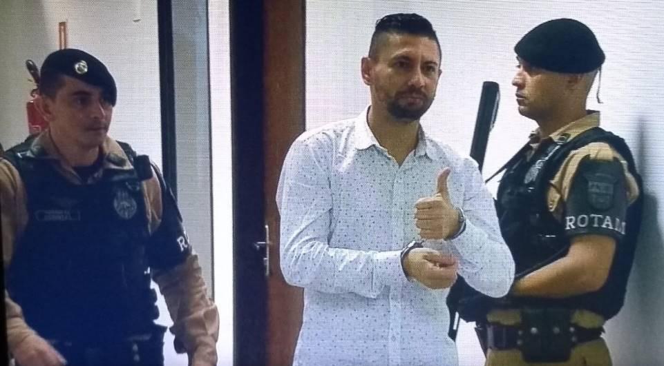 Após ameaça de fuga, Edison Brittes é transferido da Casa de Custódia