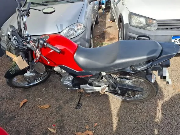 Acidente em trevo da PR092 deixa motociclista ferido em Siqueira Campos