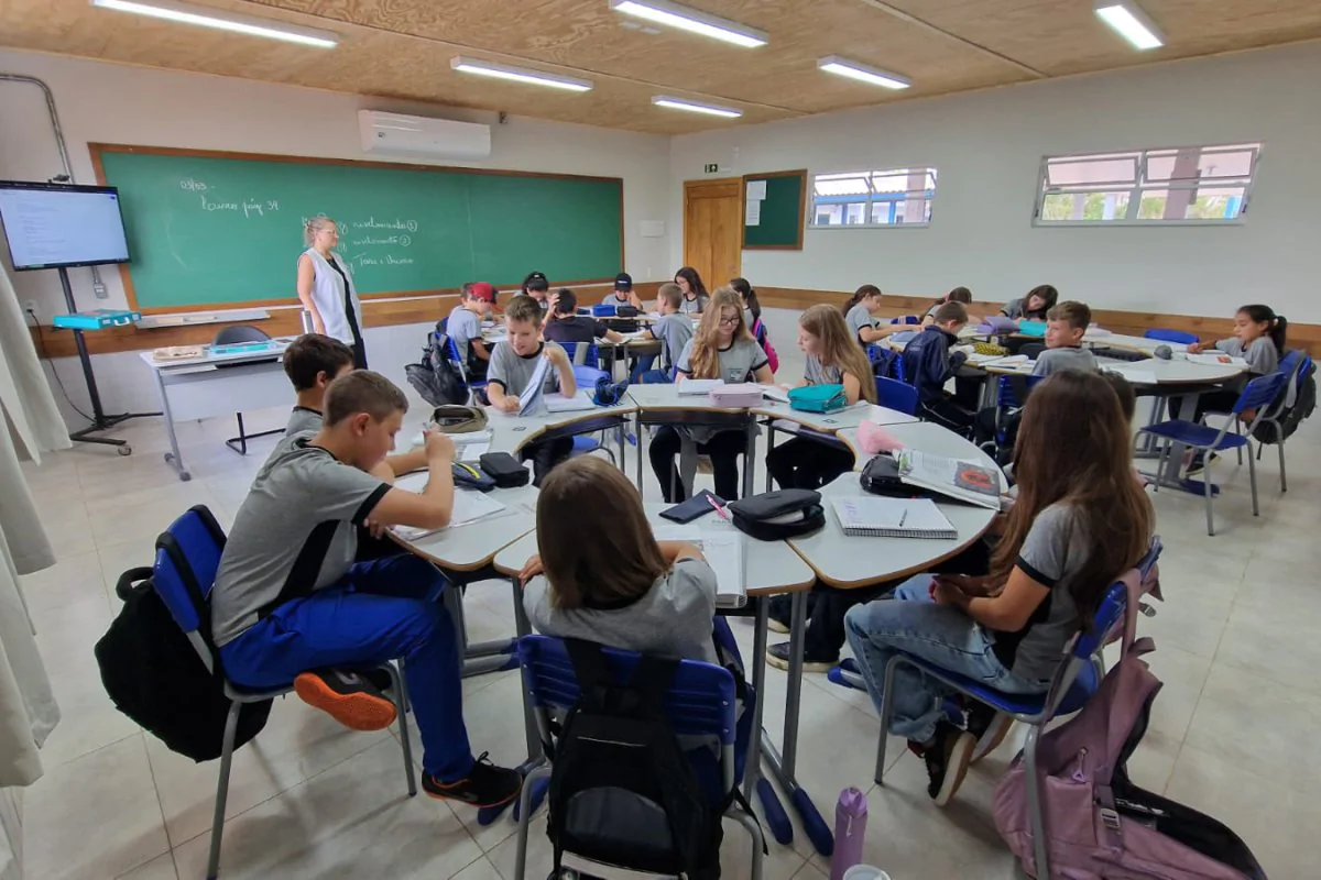 Governo vai entregar novas salas de aula em três municípios da região