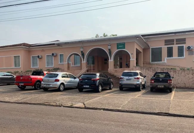 Homem é espancado enquanto aguardava condução para ir trabalhar