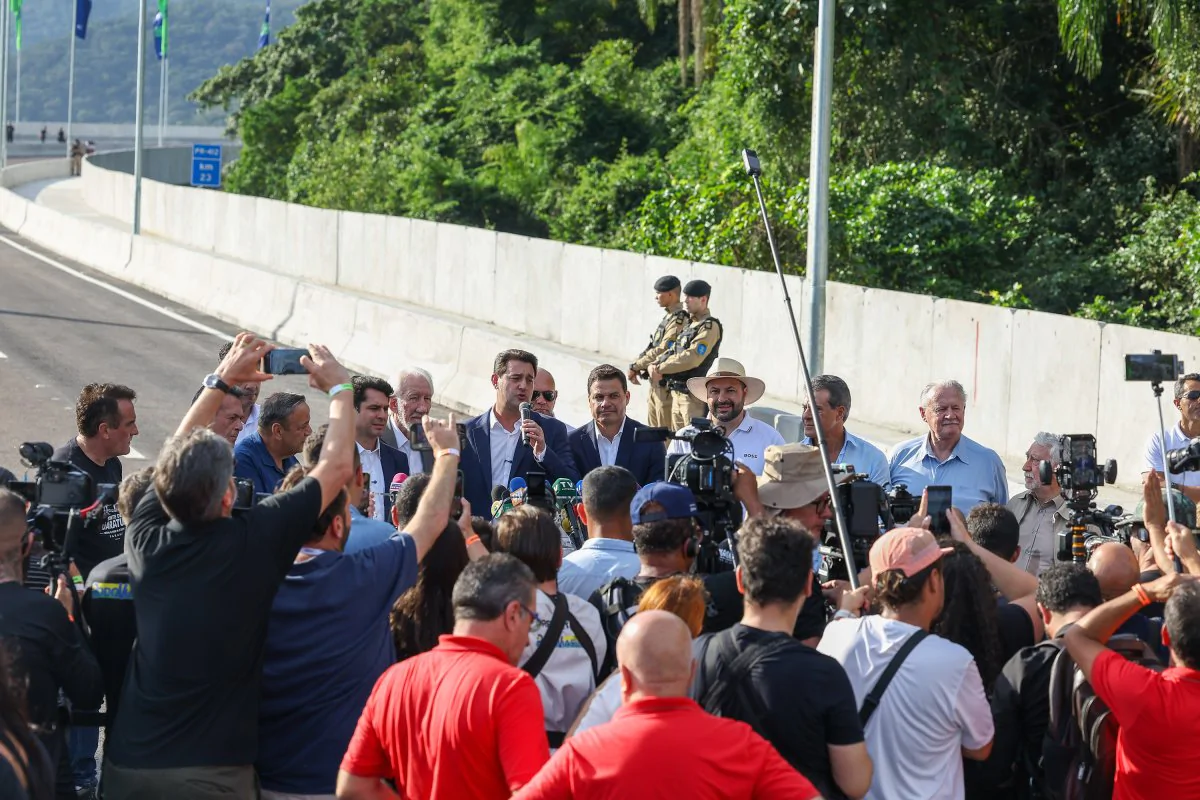 Ponte de Guaratuba é inaugurada após décadas de espera e transforma mobilidade no Litoral do Paraná