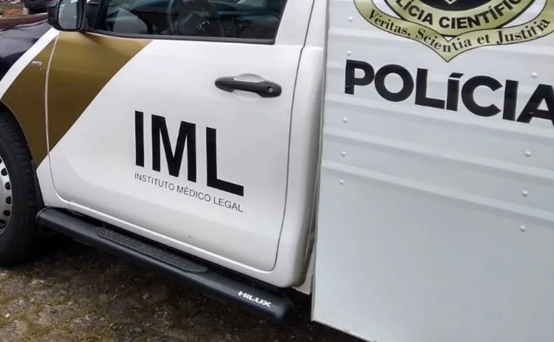Jovem chama no grau, atinge lixeira e morre na hora