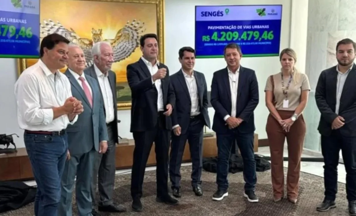 Ratinho Junior cumpre agenda em Sengés e Arapoti com anúncios milionários para saúde e infraestrutura