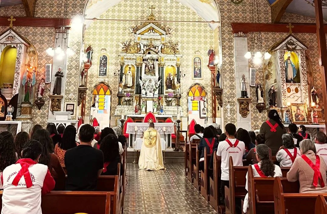 Rede Mundial de Oração do Papa reúne fiéis em Jaguariaíva