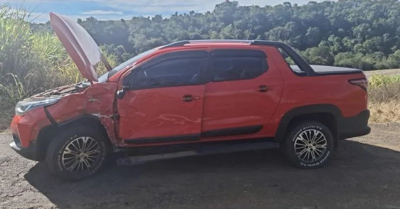 Acidente entre caminhonete e moto deixa homem ferido no Norte Pioneiro